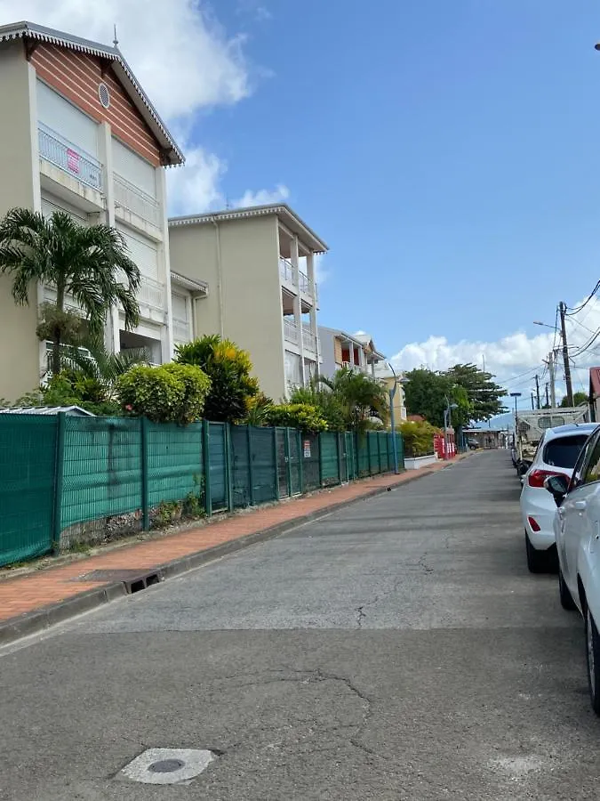 Le Tropicana Les Trois-Ilets 0*,